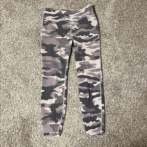J. Crew women’s Gray Camo Stretch Leggings